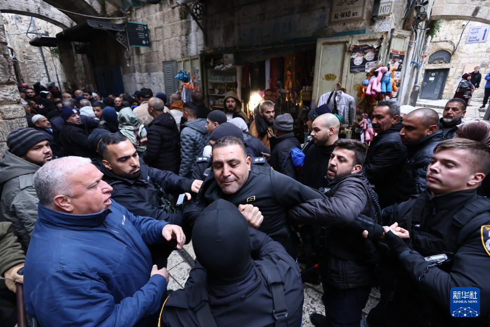 杭州市富阳中医骨伤医院黄牛代挂号电话票贩子号贩子网上预约挂号,住院检查加快,中东战地手记丨“我们想要的,是一个有未来的国家”