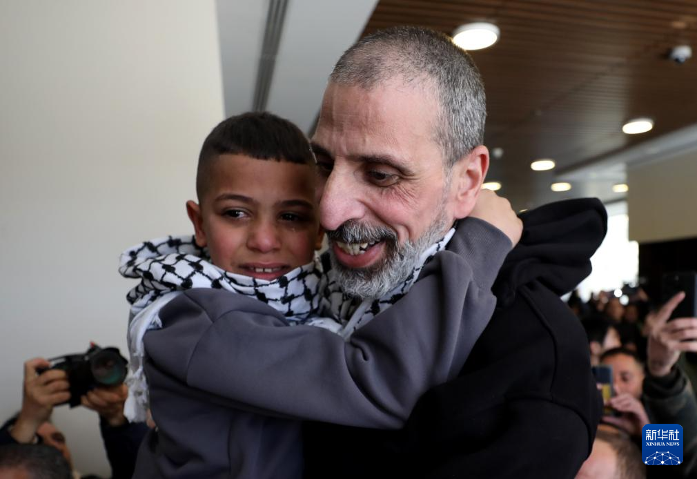 杭州市富阳中医骨伤医院黄牛代挂号电话票贩子号贩子网上预约挂号,住院检查加快,中东战地手记丨“我们想要的,是一个有未来的国家”