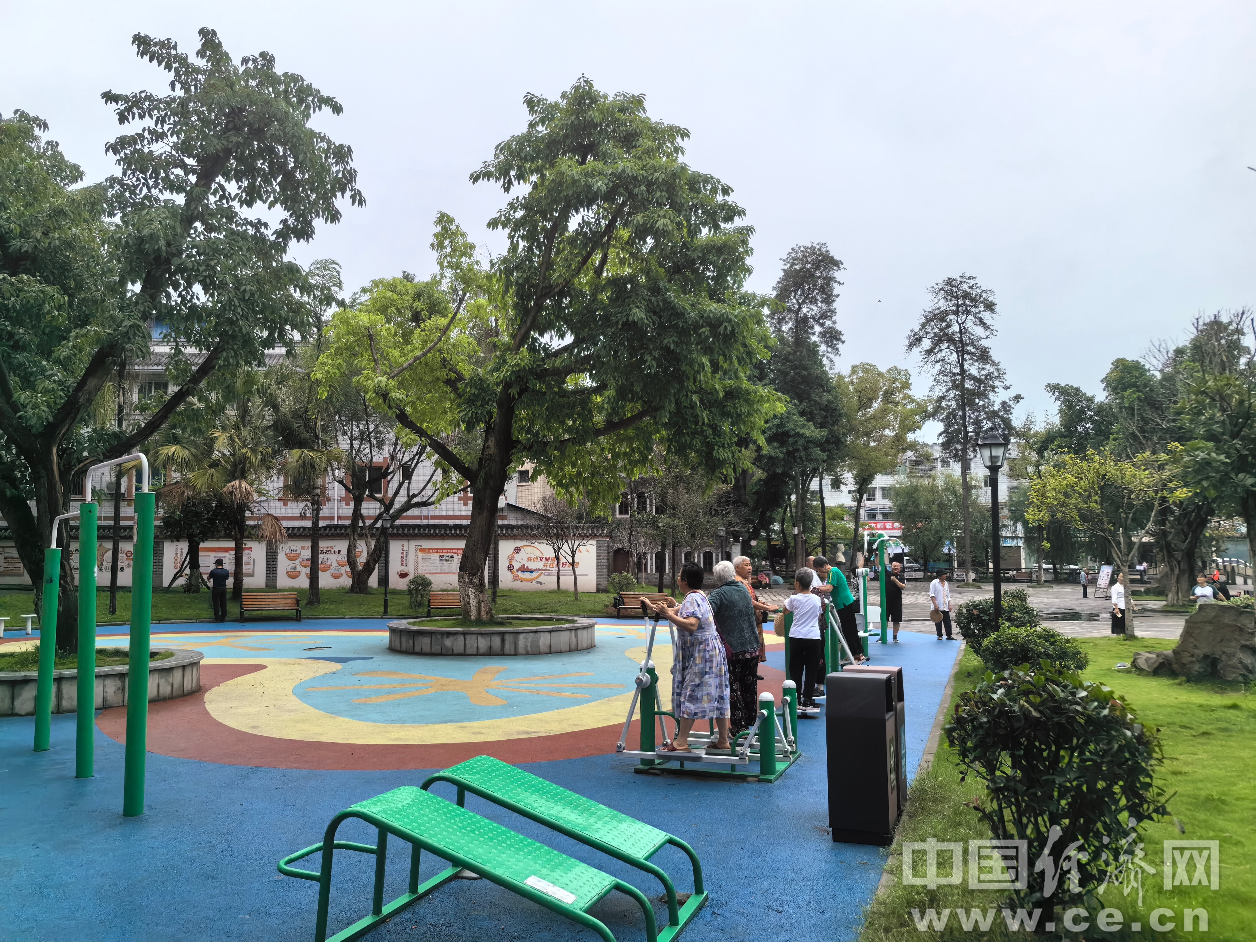 
南京市口腔医院黄牛代挂号电话票贩子号贩子网上预约挂号,住院检查加快,中经评论：充分释放消费潜能 让健康管理更“主动”