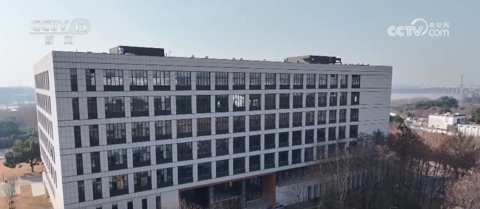 
江苏省中医院黄牛代挂号电话票贩子号贩子网上预约挂号,住院检查加快,履职一年间 | 十多年科研攻关 他让更多科研成果变成老百姓“饭碗”里的实惠