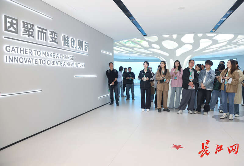 
北京大学第一医院黄牛代挂号电话票贩子号贩子网上预约挂号,住院检查加快,跟随总书记的脚步看武汉科技创新，“科创之树”下，11粒种子已萌芽