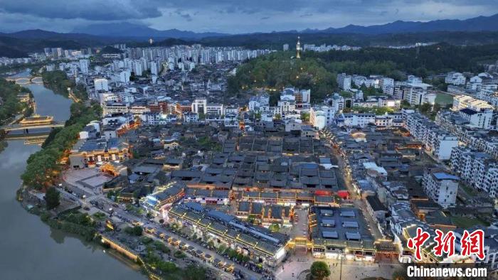 
重庆儿童医院黄牛代挂号电话票贩子号贩子网上预约挂号,住院检查加快,福建泰宁：传统与现代交融 古城“活化”绘新景