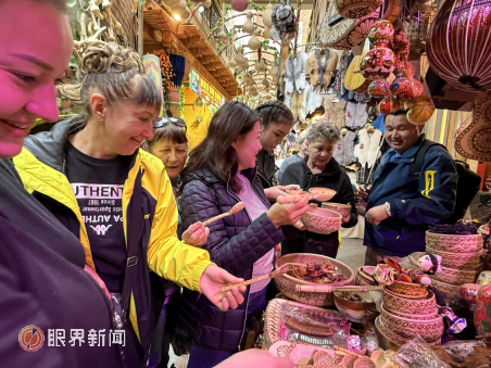 
北京宣武医院黄牛代挂号电话票贩子号贩子网上预约挂号,住院检查加快,入境游热度持续攀升乌鲁木齐“圈粉”中亚游客