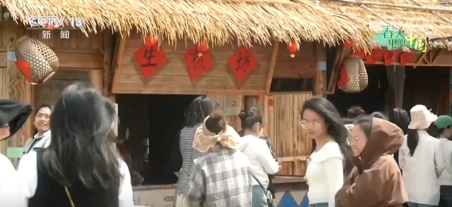 
南京各大医院黄牛代挂号电话票贩子号贩子网上预约挂号,住院检查加快,“农商文旅体”释放多“彩”活力 多样消费激活“春日经济”一池春水