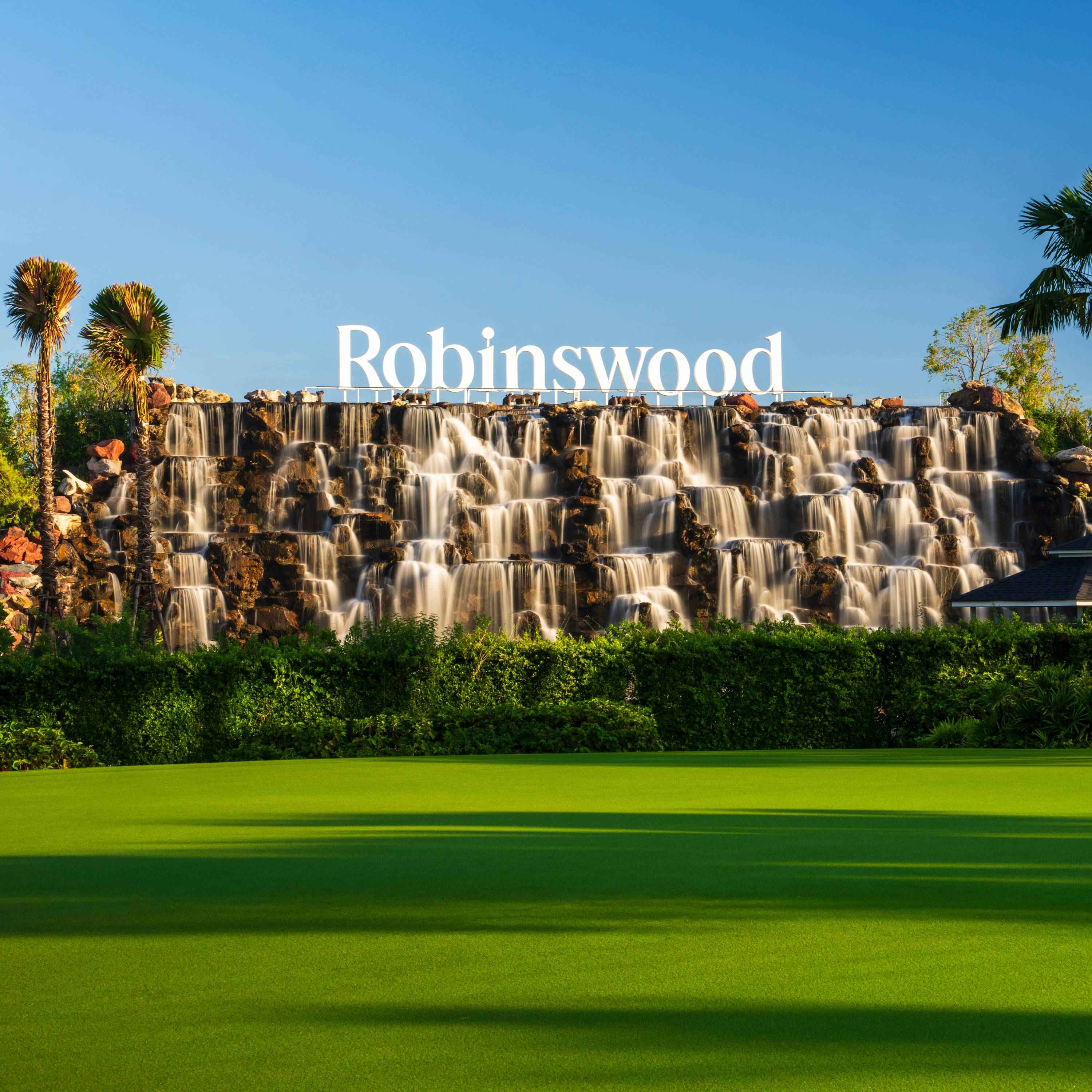 
上海华山医院黄牛代挂号电话票贩子号贩子网上预约挂号,住院检查加快,世界足球传奇人物齐聚华彬东盟健康产业园 跨界文体盛事吸引全球目光