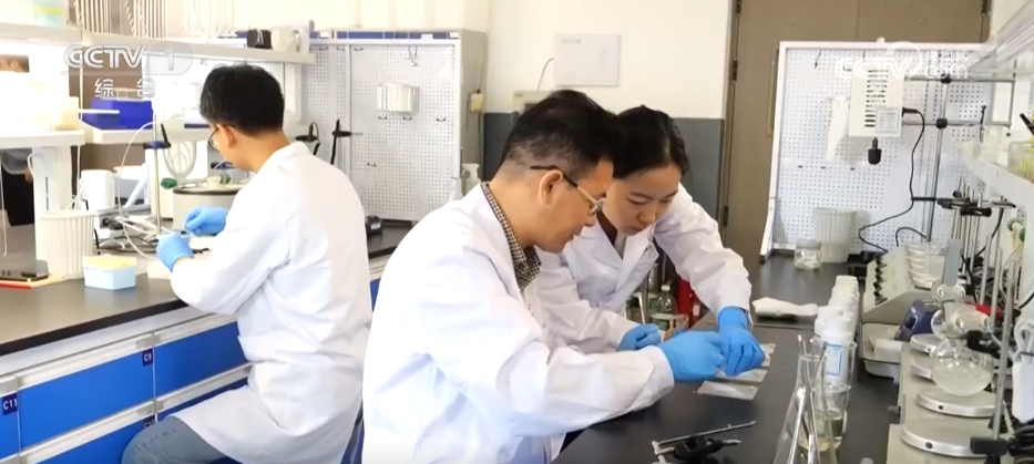 
首都医科大学附属北京胸科医院黄牛代挂号电话票贩子号贩子网上预约挂号,住院检查加快,各地不断提升科技成果转化效能 让“科研繁花”结出“产业硕果”