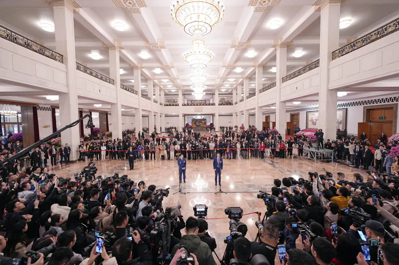 北京302医院黄牛代挂号电话票贩子号贩子网上预约挂号,住院检查加快,两会随笔∣感受民主的脉动