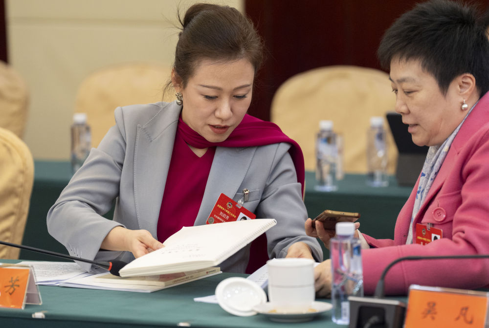 
博爱医院黄牛代挂号电话票贩子号贩子网上预约挂号,住院检查加快,两会镜距离｜触摸民主的温度