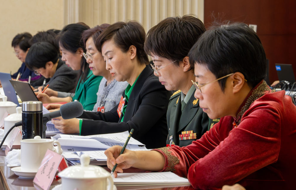 
北京鼓楼医院孙凌云黄牛代挂号电话票贩子号贩子网上预约挂号,住院检查加快,两会·影像链接｜听见她们的声音