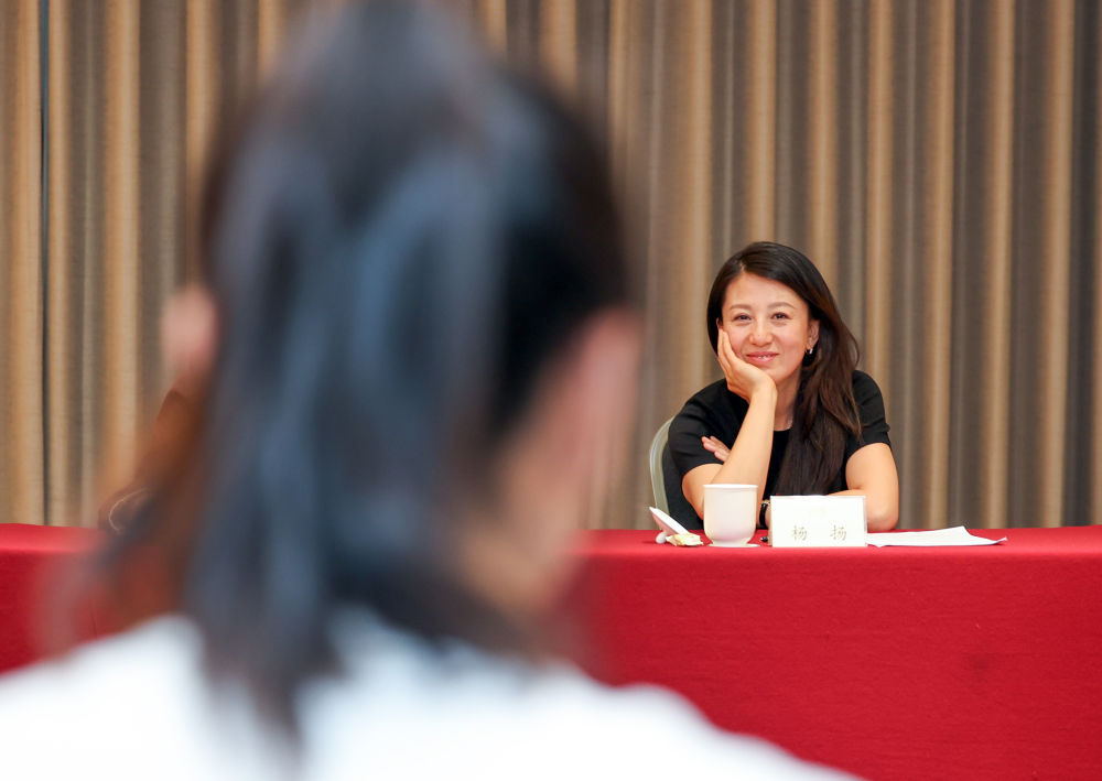 
北京鼓楼医院孙凌云黄牛代挂号电话票贩子号贩子网上预约挂号,住院检查加快,两会·影像链接｜听见她们的声音