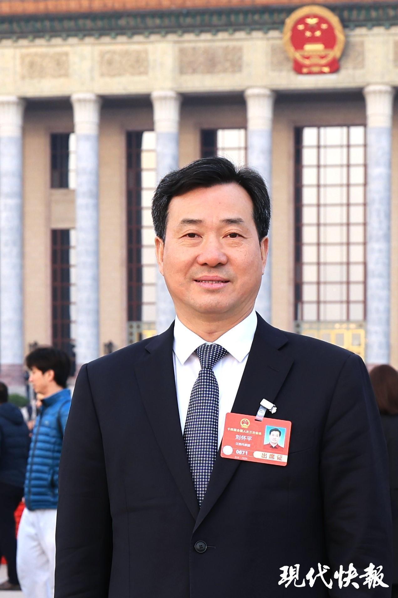 
上海中山医院黄牛代挂号电话票贩子号贩子网上预约挂号,住院检查加快,万里长江看第一，八地联动共话长江经济带高质量发展