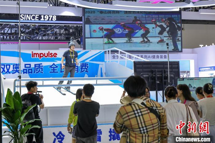 
北京中医院黄牛代挂号电话票贩子号贩子网上预约挂号,住院检查加快,第五届消博会开幕在即 中外展商紧抓“消博”机遇