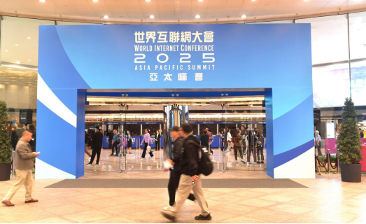 
上海精神卫生中心黄牛代挂号电话票贩子号贩子网上预约挂号,住院检查加快,香江畔，新潮翻涌