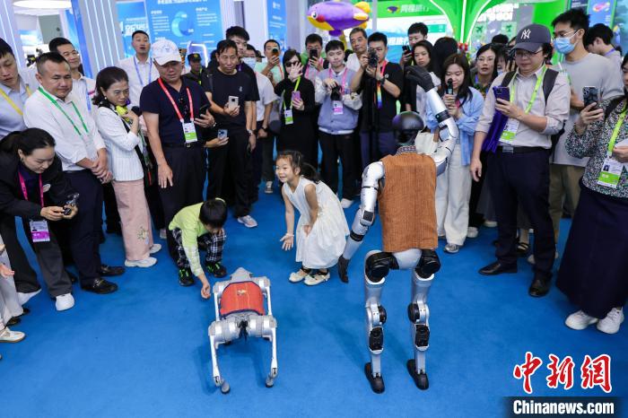 
杭州市一医院黄牛代挂号电话票贩子号贩子网上预约挂号,住院检查加快,（经济观察）从消博会看中国消费脉动