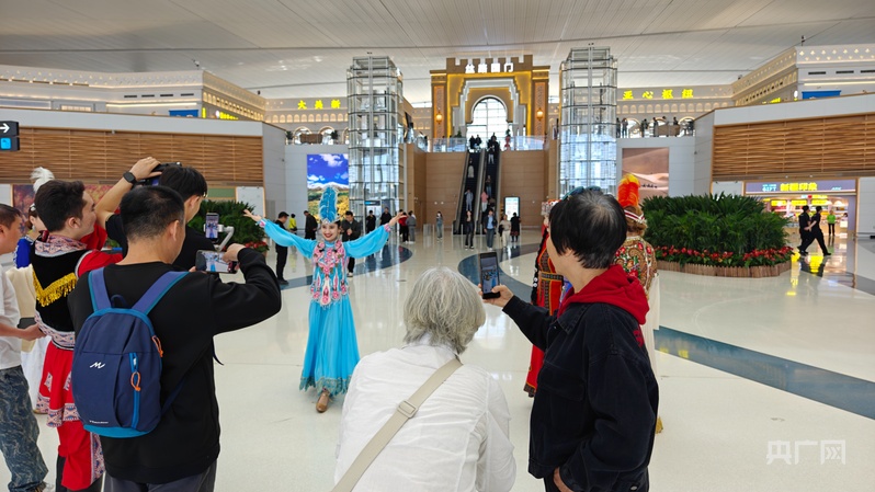 
北京西苑医院黄牛代挂号电话票贩子号贩子网上预约挂号,住院检查加快,高质量发展“新”速度丨构建“空中丝绸之路”新支点 多方助力乌鲁木齐国际航空枢纽建设