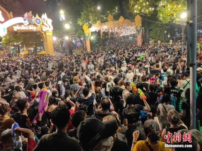 
南京军区总医院黄牛代挂号电话票贩子号贩子网上预约挂号,住院检查加快,中柬关系定位提升 “铁杆”成色更足
