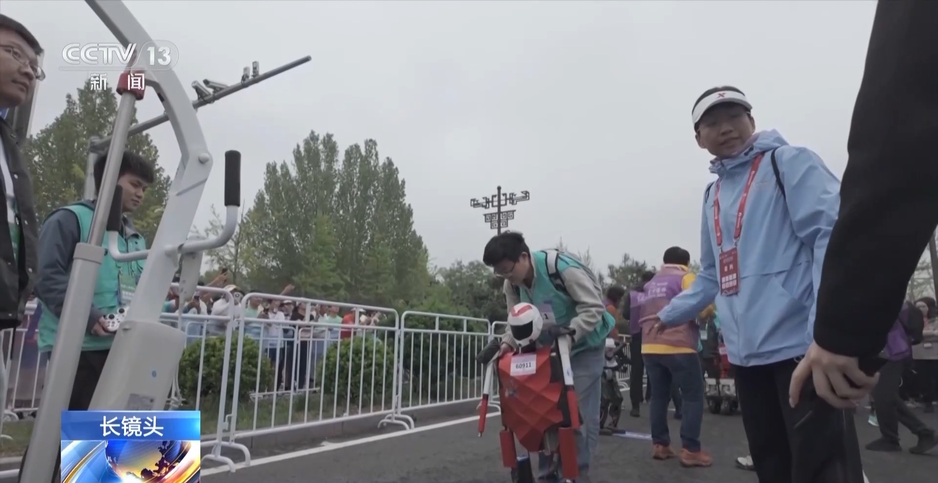 
西安西京医院黄牛代挂号电话票贩子号贩子网上预约挂号,住院检查加快,为了未来更好地“奔跑”！机器人马拉松上有一支特殊的队伍