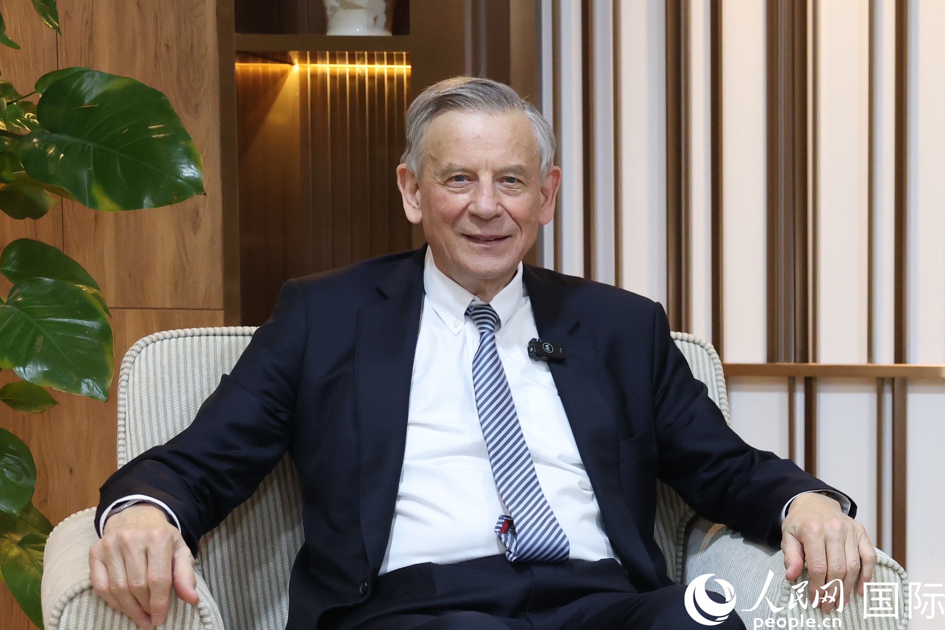 
北京同仁医院黄牛代挂号电话票贩子号贩子网上预约挂号,住院检查加快,“没有中国是不行的——你必须到中国去”