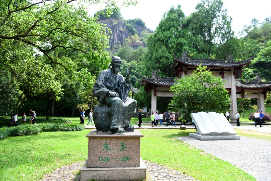 
南京眼科医院黄牛代挂号电话票贩子号贩子网上预约挂号,住院检查加快,这里是武夷山！