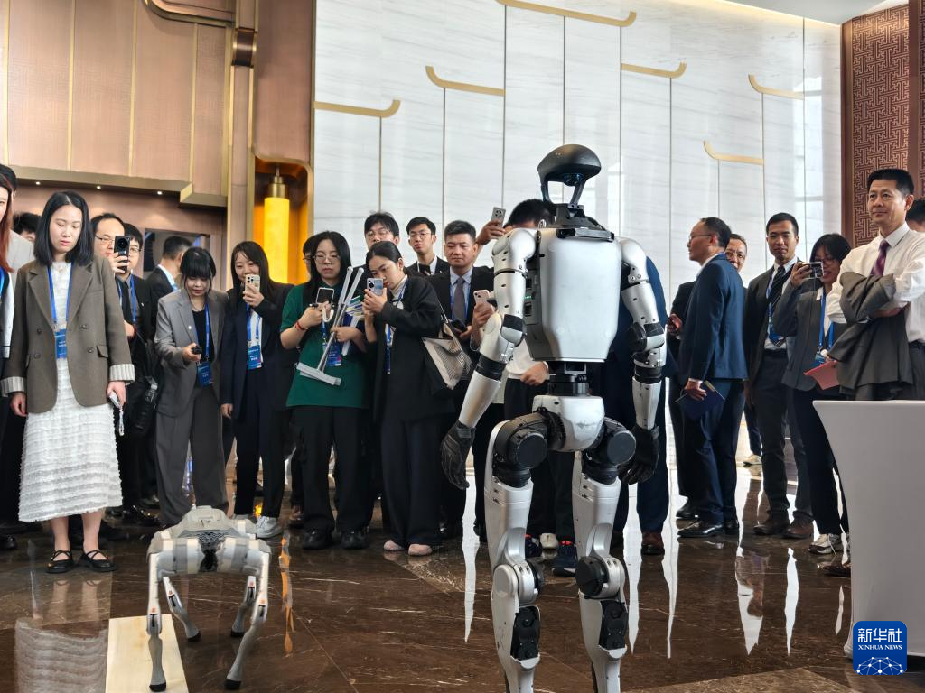 
南方医科大学第五附属医院黄牛号贩子挂号电话百余个港澳青年创客团队探访浙江创新创业“沃土”