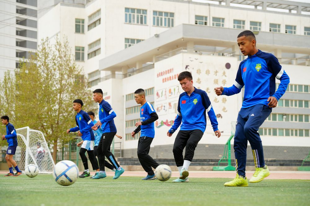
北京大学第六医院黄牛代挂号电话票贩子号贩子网上预约挂号,住院检查加快,足球丨新疆：“百年足球之乡”焕发新活力