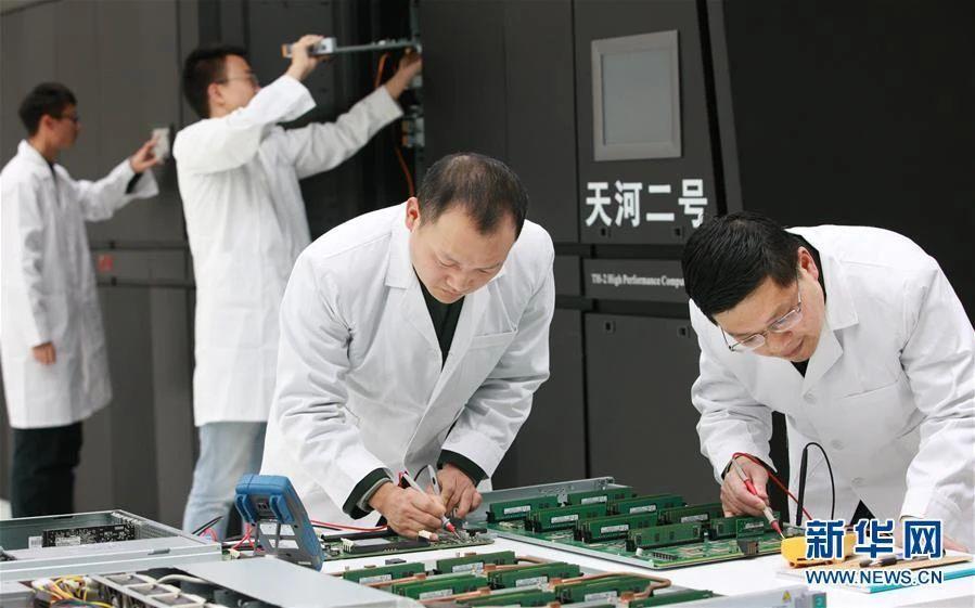 
南京金陵医院黄牛代挂号电话票贩子号贩子网上预约挂号,住院检查加快,创新谈丨那份远离喧嚣的坚守