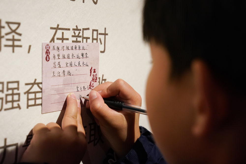 
北京朝阳医院黄牛代挂号电话票贩子号贩子网上预约挂号,住院检查加快,镜观·回响｜铭记历史 致敬英烈