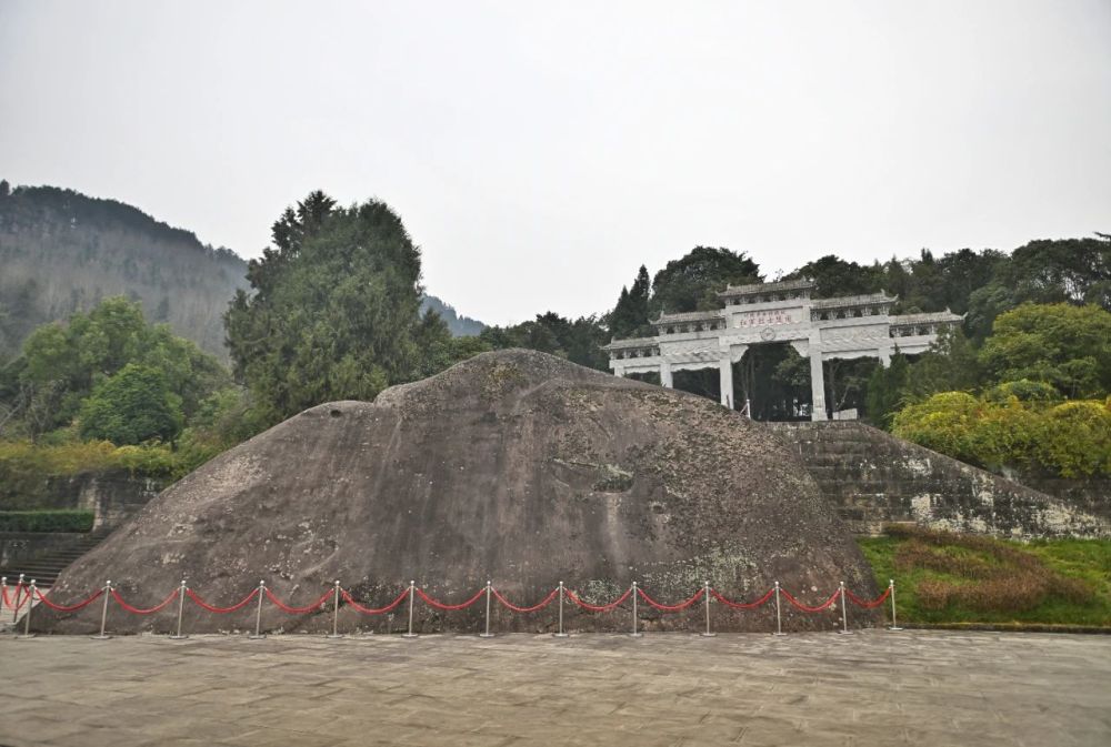 
江苏省肿瘤医院黄牛代挂号电话票贩子号贩子网上预约挂号,住院检查加快,清明寻访江山石
