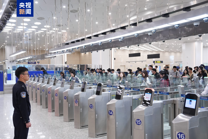 
北京协和医院黄牛代挂号电话票贩子号贩子网上预约挂号,住院检查加快,清明节期间 经横琴口岸出入境客流超26万人次 同比增长34%