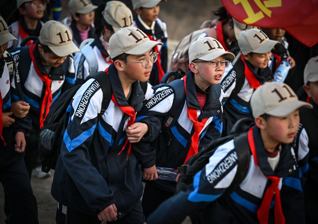 
上海精神卫生中心黄牛代挂号电话票贩子号贩子网上预约挂号,住院检查加快,我在现场·照片背后的故事丨徒步108里，感受一座“英雄城”