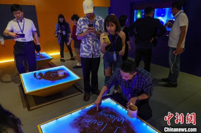 
广州中山三医院黄牛代挂号电话票贩子号贩子网上预约挂号,住院检查加快,侨见海南自贸港：咖啡产业“玩”出老少皆宜新花样