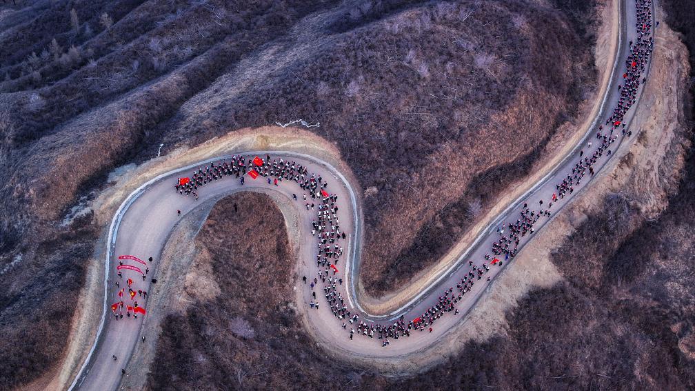
上海精神卫生中心黄牛代挂号电话票贩子号贩子网上预约挂号,住院检查加快,我在现场·照片背后的故事丨徒步108里，感受一座“英雄城”