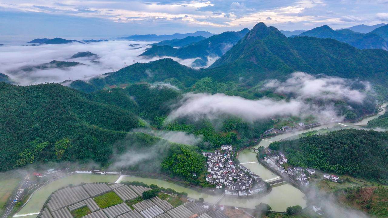 
成都华西医院黄牛代挂号电话票贩子号贩子网上预约挂号,住院检查加快,第一视点丨一封春天的来信