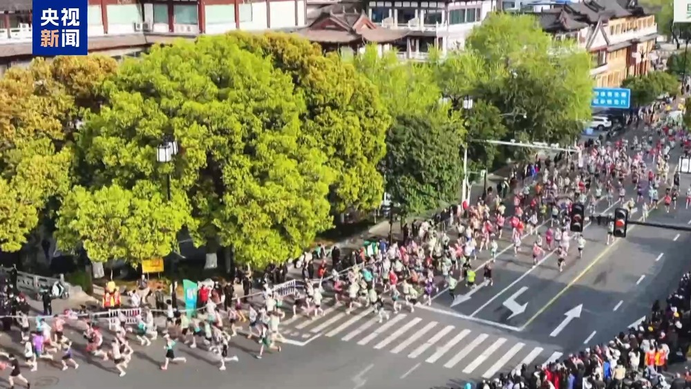 
中山大学中山眼科中心黄牛代挂号电话票贩子号贩子网上预约挂号,住院检查加快,1.26亿人次去哪儿了？清明小长假消费“三件套”→