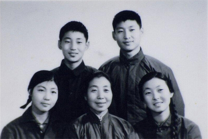 
北京大学第六医院黄牛代挂号电话票贩子号贩子网上预约挂号,住院检查加快,人民领袖｜母亲的爱