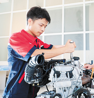 
首都医科大学附宣武医院黄牛代挂号电话票贩子号贩子网上预约挂号,住院检查加快,强国有我责任担当，十名大学生这样说