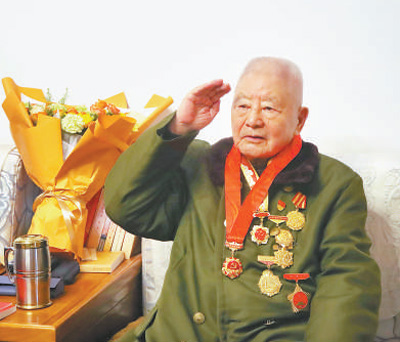 
北京中医药大学东直门医院黄牛代挂号电话票贩子号贩子网上预约挂号,住院检查加快,“枪声一响，我们连队所有战士向敌人冲去”（时空对话）