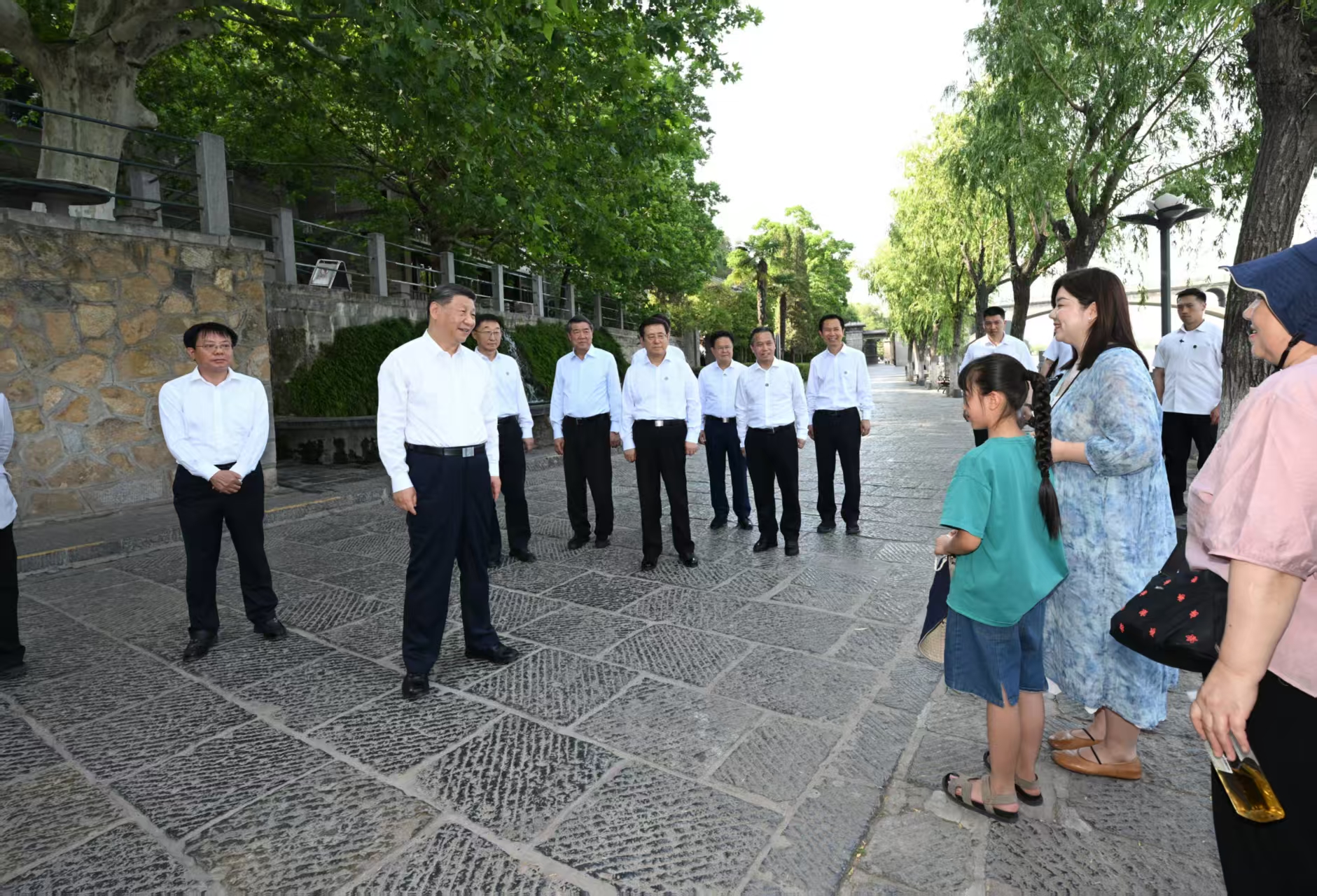 
代挂姜玉武的号黄牛代挂号电话票贩子号贩子网上预约挂号,住院检查加快,一见·从总书记的考察足迹，看徙木立信、化风为俗