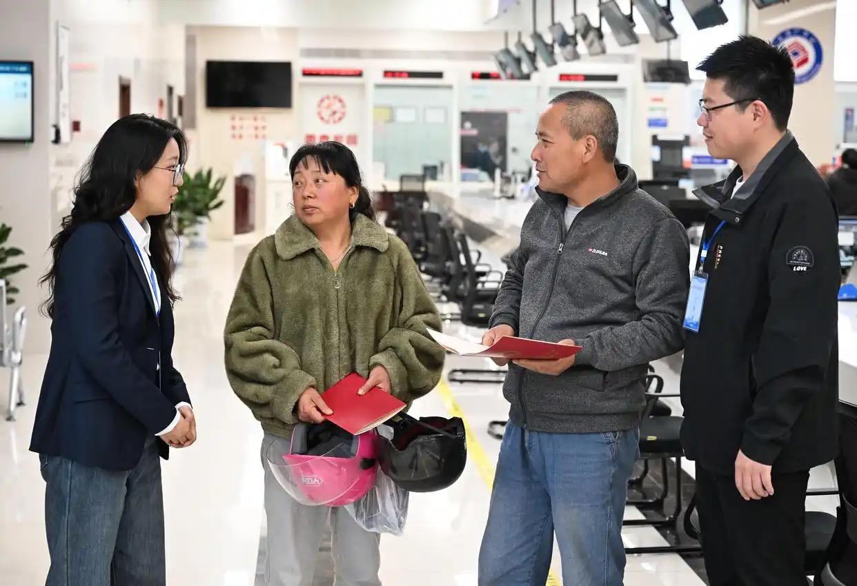
杭州市第一人民医院黄牛代挂号电话票贩子号贩子网上预约挂号,住院检查加快,时政微观察丨如何学有质量、查有力度、改有成效