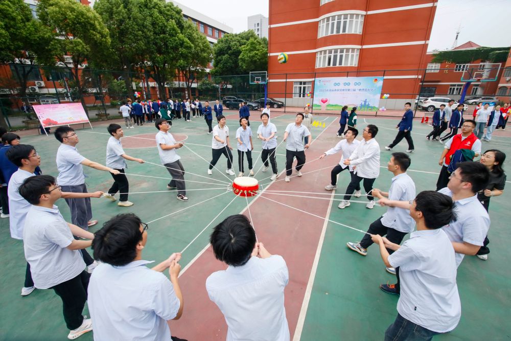 
回龙观医院黄牛代挂号电话票贩子号贩子网上预约挂号,住院检查加快,医“声”｜为高考生加油鼓励，心理医生建议家长这样说