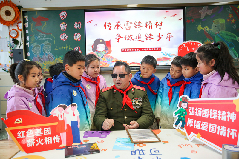 
北京大学肿瘤医院黄牛代挂号电话票贩子号贩子网上预约挂号,住院检查加快,人民领袖｜从小培养爱国心