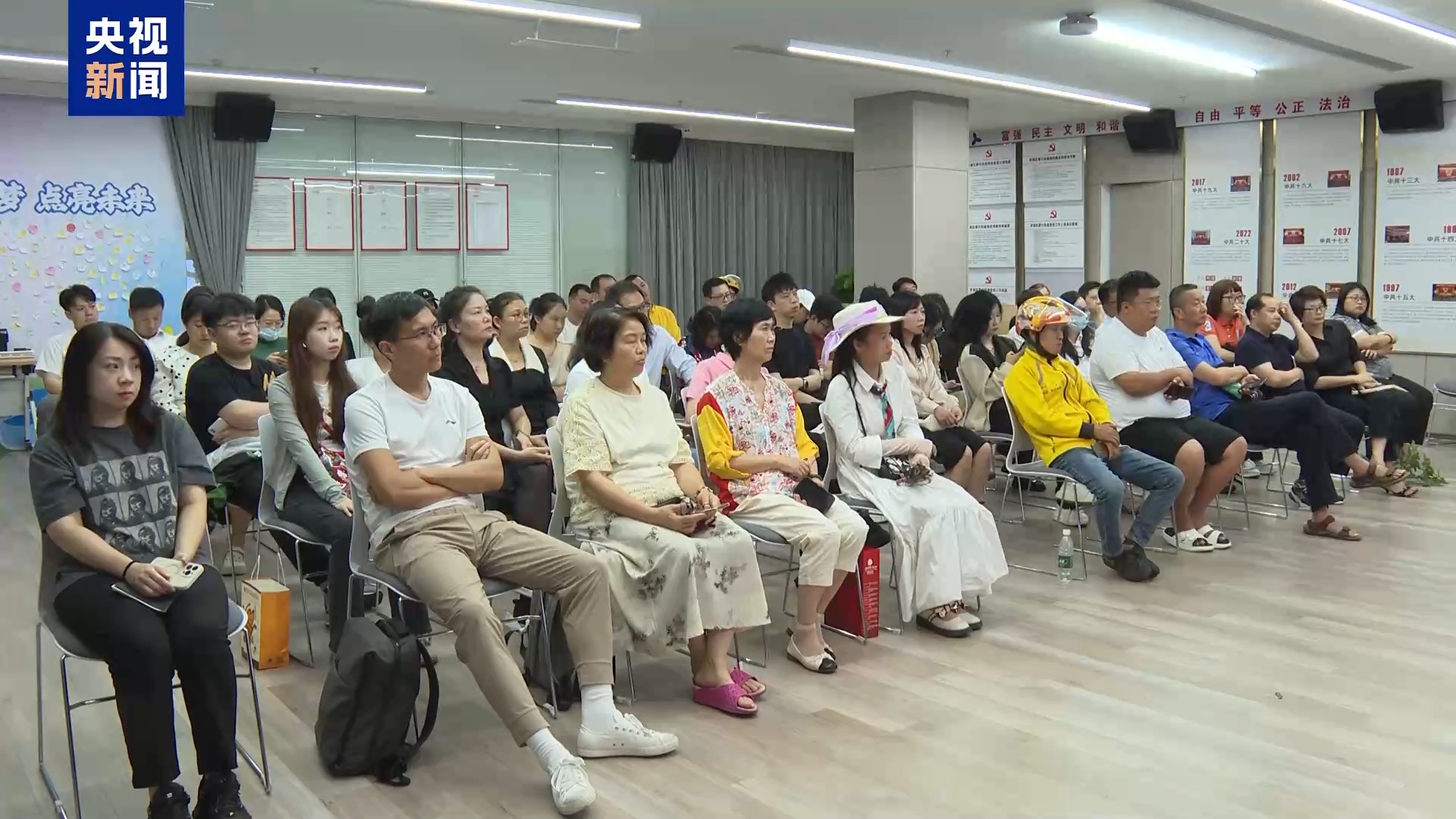 
东部战区总医院黄牛代挂号电话票贩子号贩子网上预约挂号,住院检查加快,提供就近就便服务、“零距离”对接求职需求……稳就业各地在行动