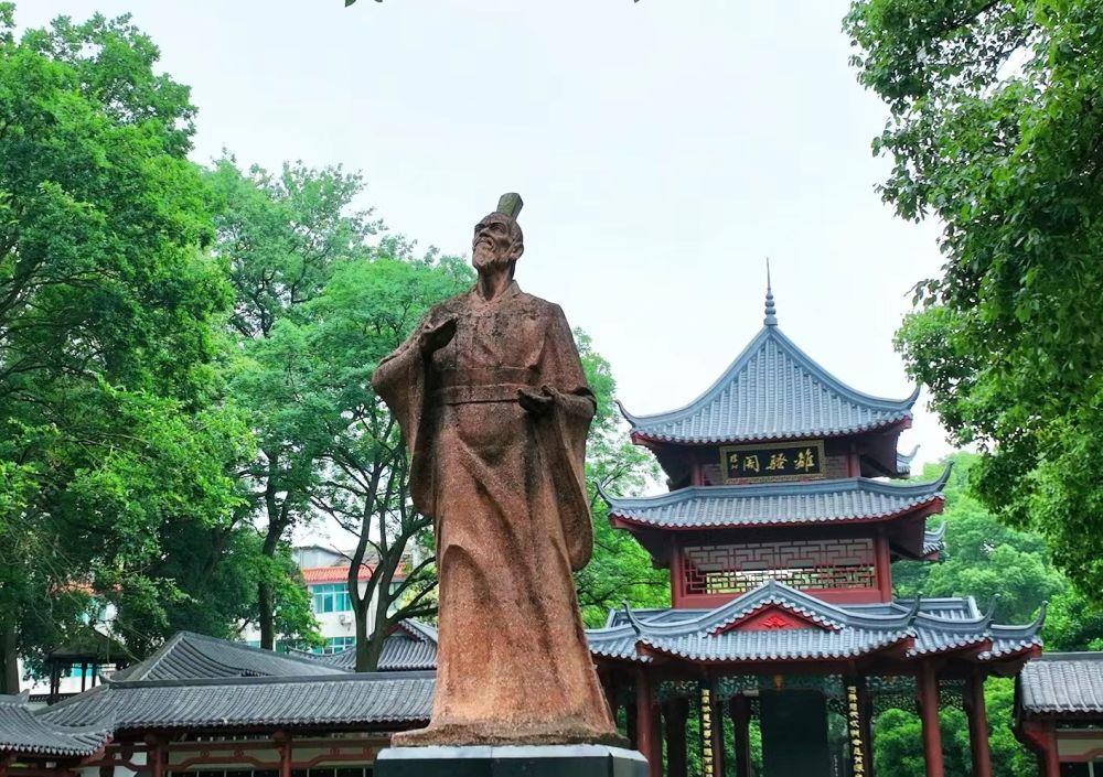 
浙江第二医院黄牛代挂号电话票贩子号贩子网上预约挂号,住院检查加快,时政微观察丨家国情怀 根植华夏