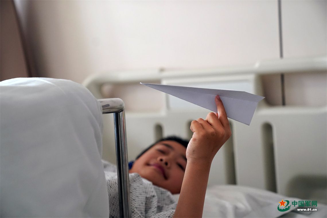 
湖南中医附一医院黄牛代挂号电话票贩子号贩子网上预约挂号,住院检查加快,守护军娃：特别的爱给特别的你