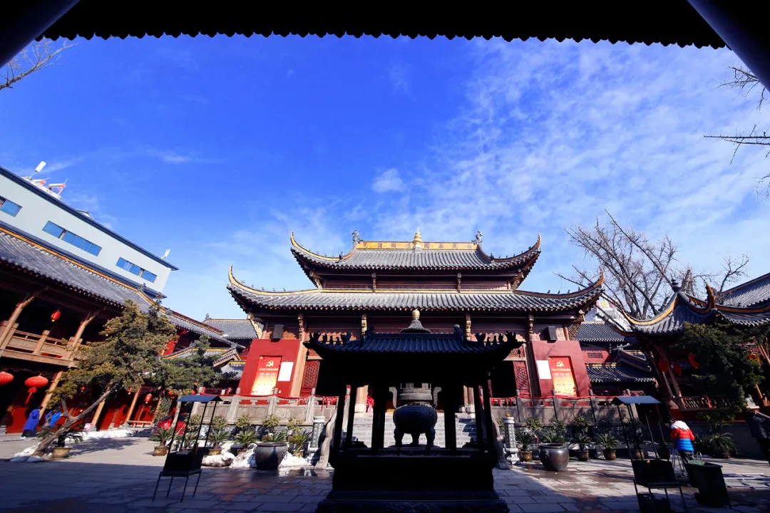 
杭州市富阳中医骨伤医院黄牛代挂号电话票贩子号贩子网上预约挂号,住院检查加快,人这一辈子，一定要去一趟合肥！