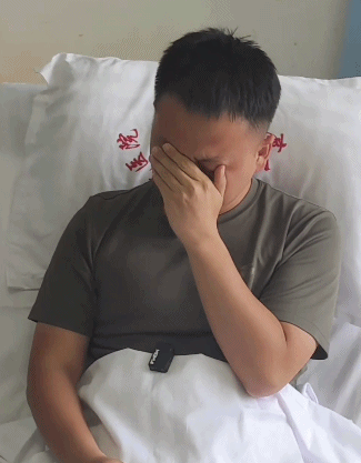 
广州中山眼科医院黄牛代挂号电话票贩子号贩子网上预约挂号,住院检查加快,“我是军人，让我再救一个！”