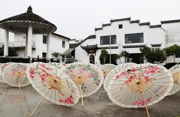 
上海儿科医院黄牛代挂号电话票贩子号贩子网上预约挂号,住院检查加快,【文化和自然遗产日】漫动时节丨竹骨纸韵渡烟雨