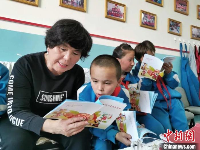 
北医三院黄牛代挂号电话票贩子号贩子网上预约挂号,住院检查加快,吾吉与她的校园“石榴籽”爱心屋：让爱传递 温暖人心
