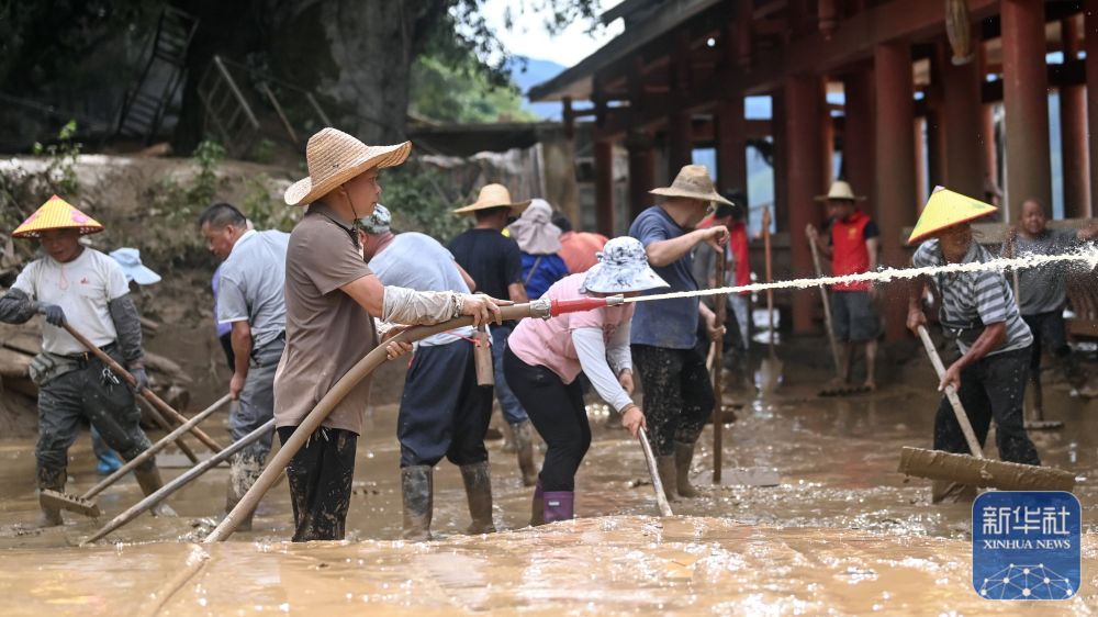 
北京各大医院黄牛代挂号电话票贩子号贩子网上预约挂号,住院检查加快,新华全媒+丨广西三江：积极开展灾后恢复工作