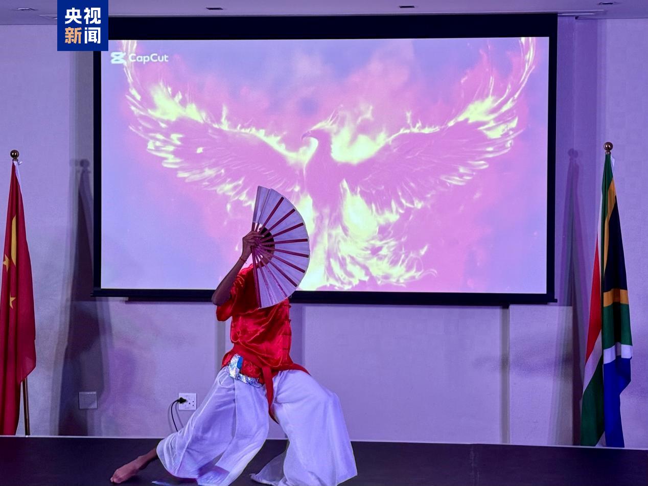 
江苏省中西医结合医院黄牛代挂号电话票贩子号贩子网上预约挂号,住院检查加快,开普敦上演中文秀 南非中小学生角逐“汉语桥”
